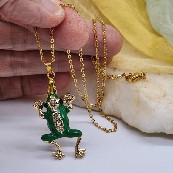 Baby Frog  Crystals Pendant Hypoallergenic14kt Gold Plated Chain - Picture 1 of 9